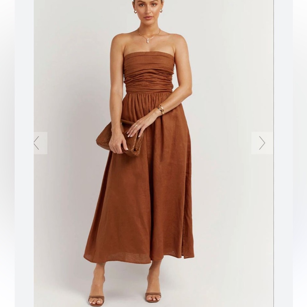 DISSH Strapless Ruched Bodice Midi Dress in Brown